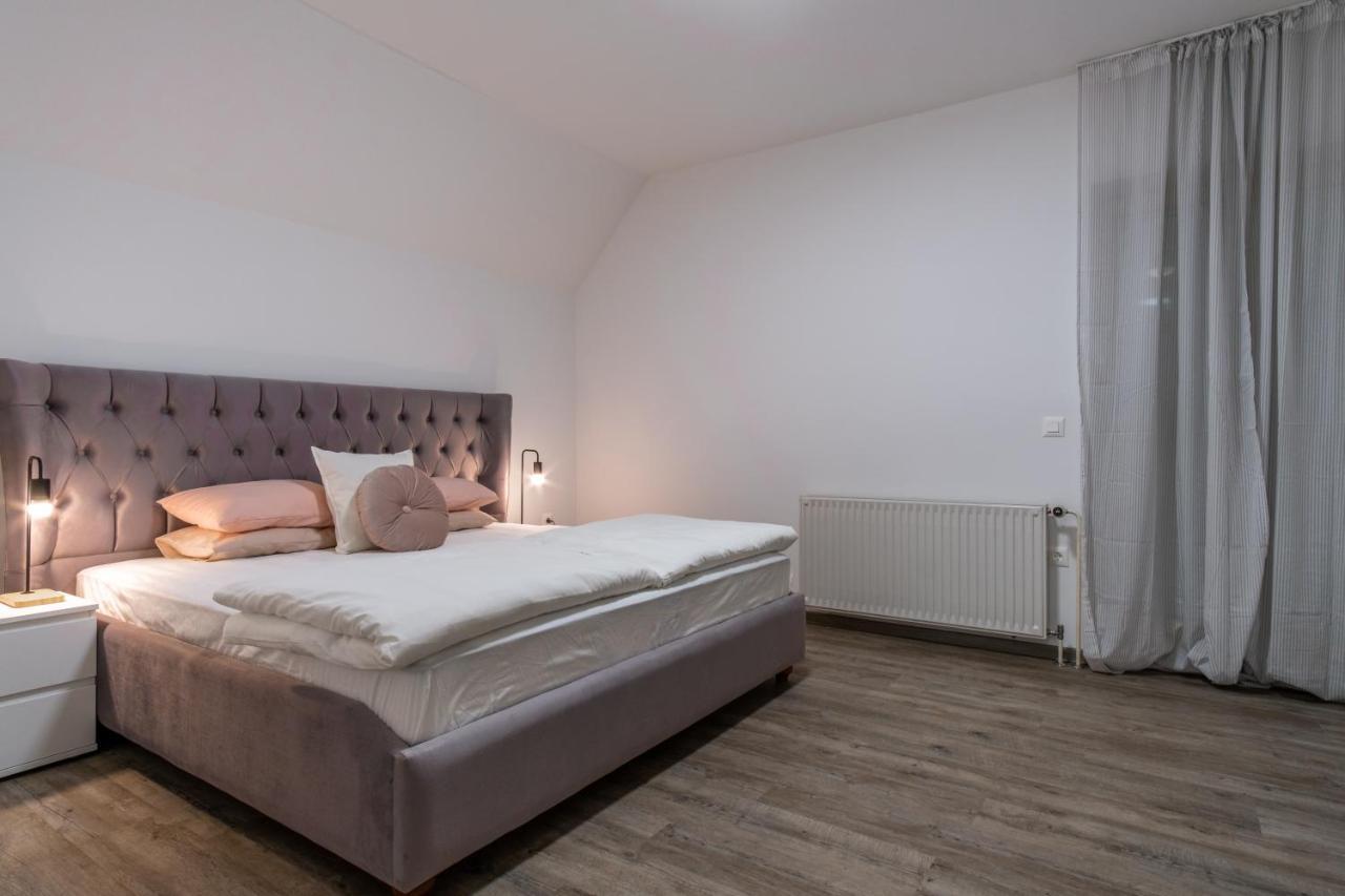 Apartment Friendly 33 Siska *