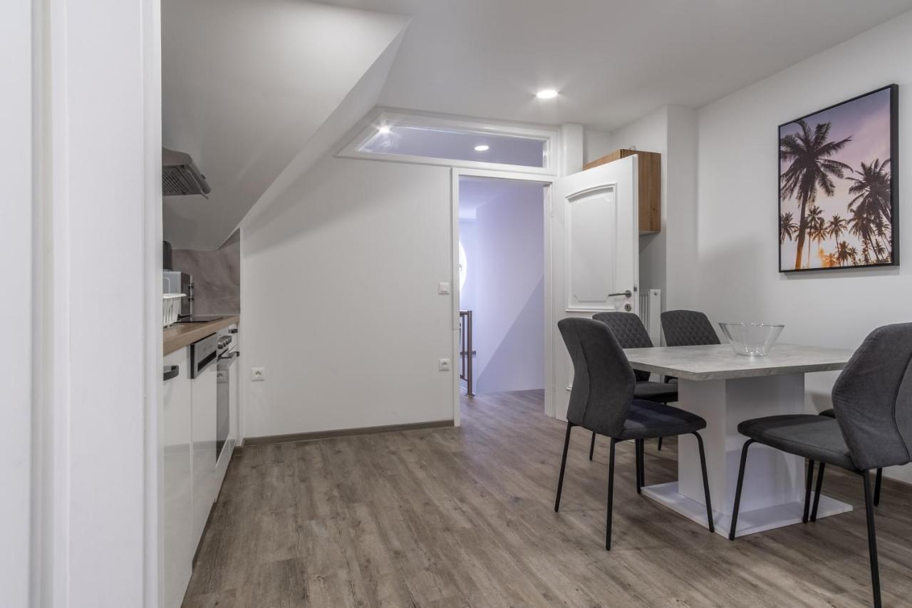 Apartment Friendly 33 Siska Laibach